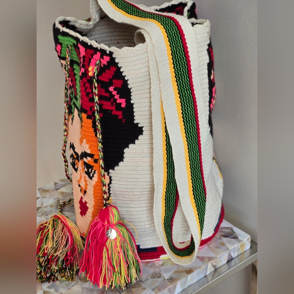 Colorful Frida Kahlo Handmade Woven Bag - Picture 4 of 8